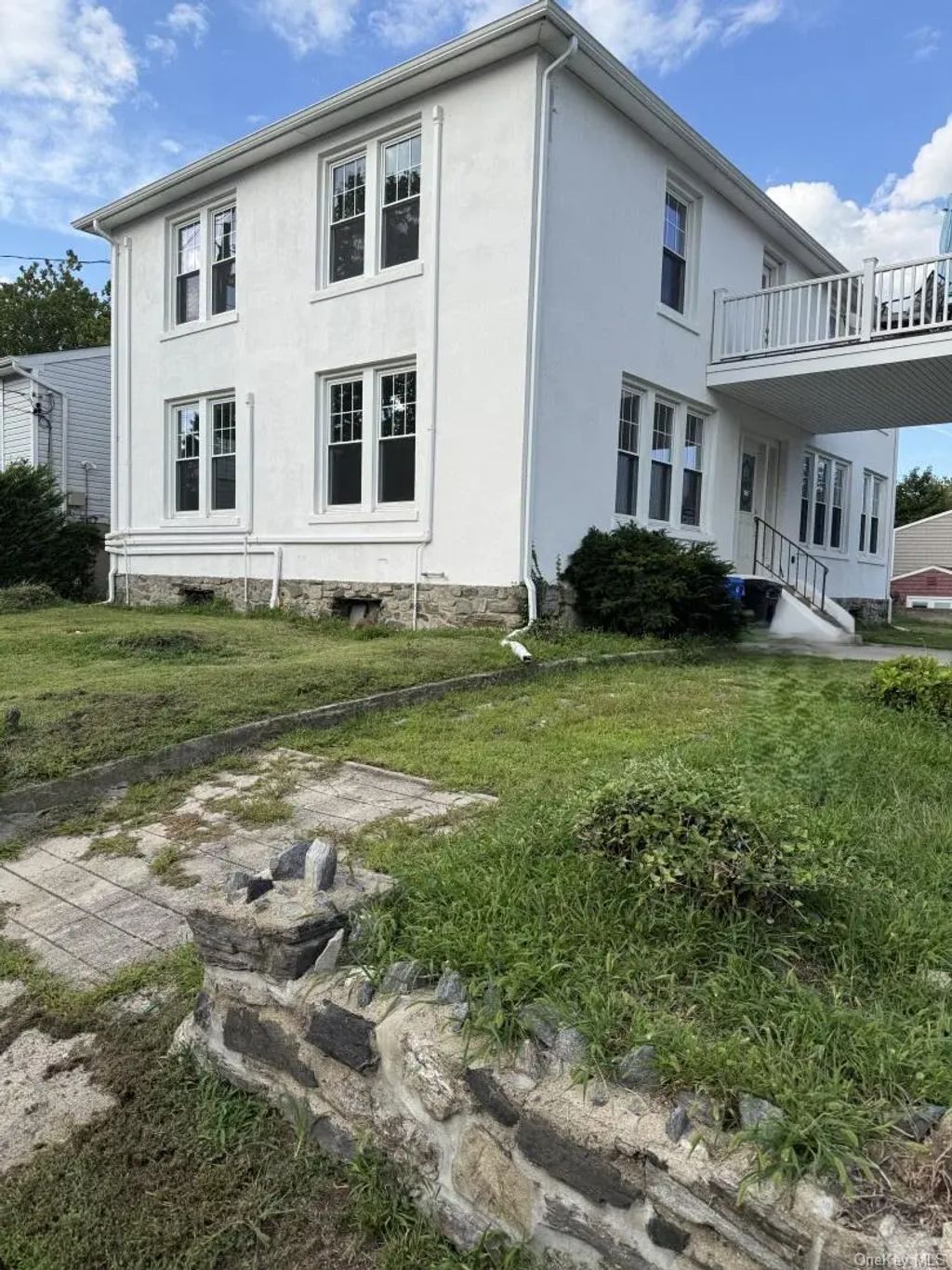 82 Marquand Avenue, Bronxville