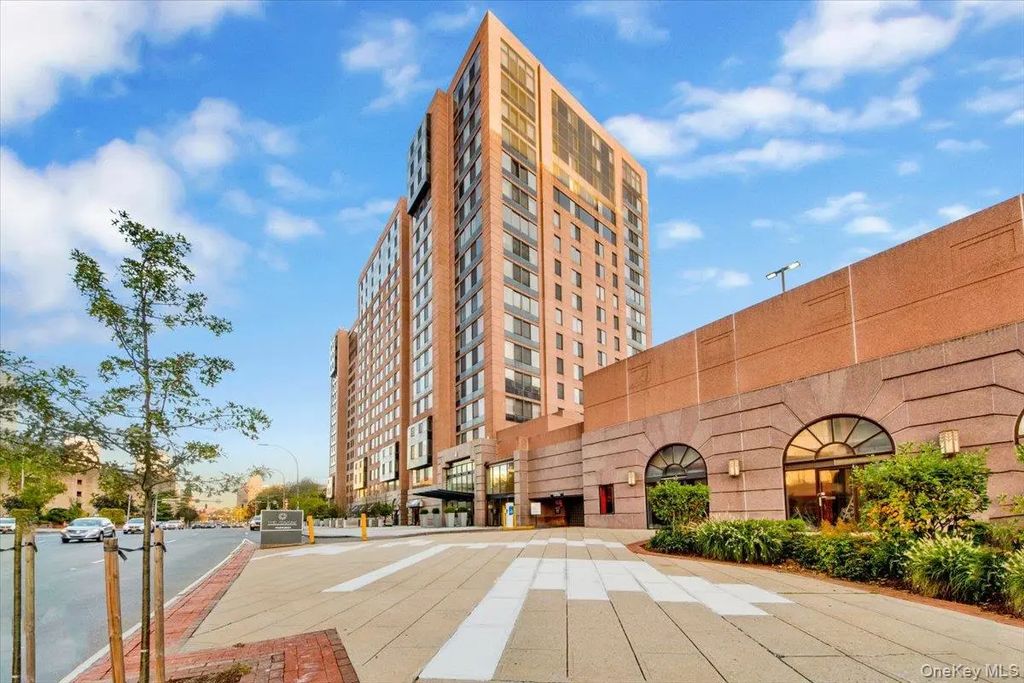 4 Martine Avenue # 1507, White Plains
