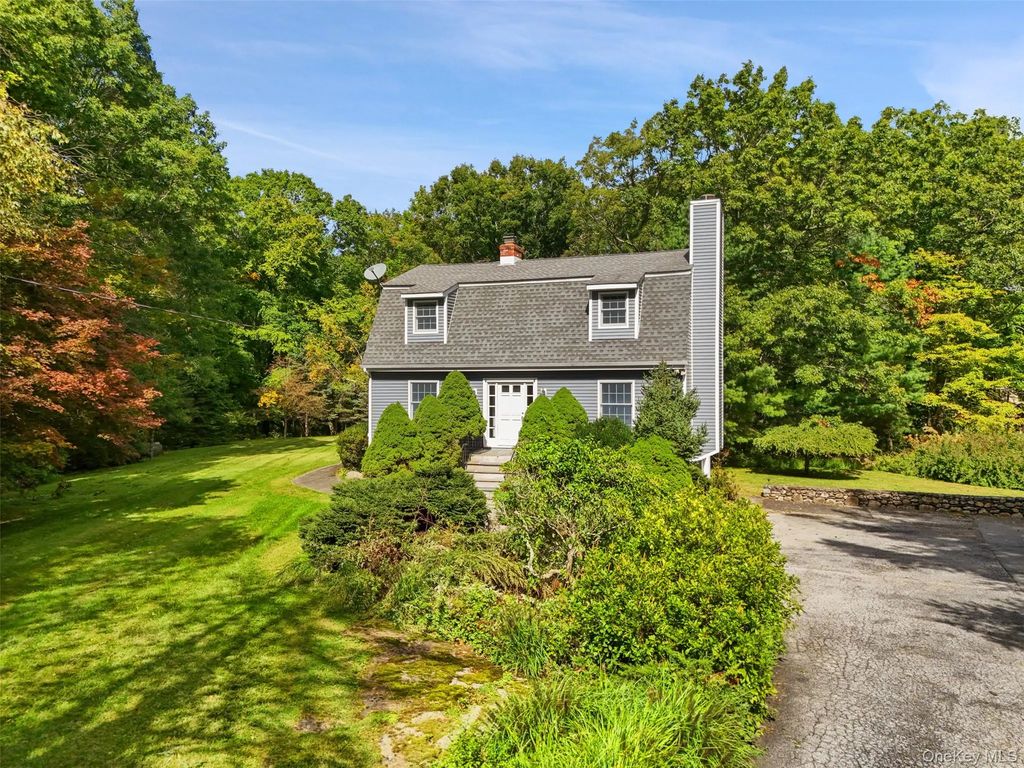 15 Benger Road, Pound Ridge