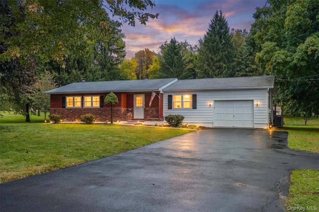 160 County Route 1, Warwick