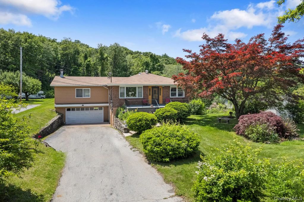 2975 Route 9, Cold Spring