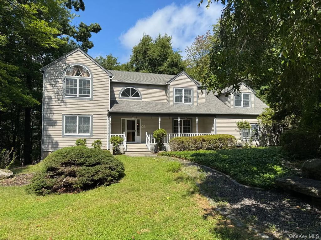 57 Wilner Road, Somers