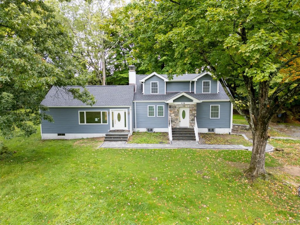 138 Myrtle Avenue, Mahopac