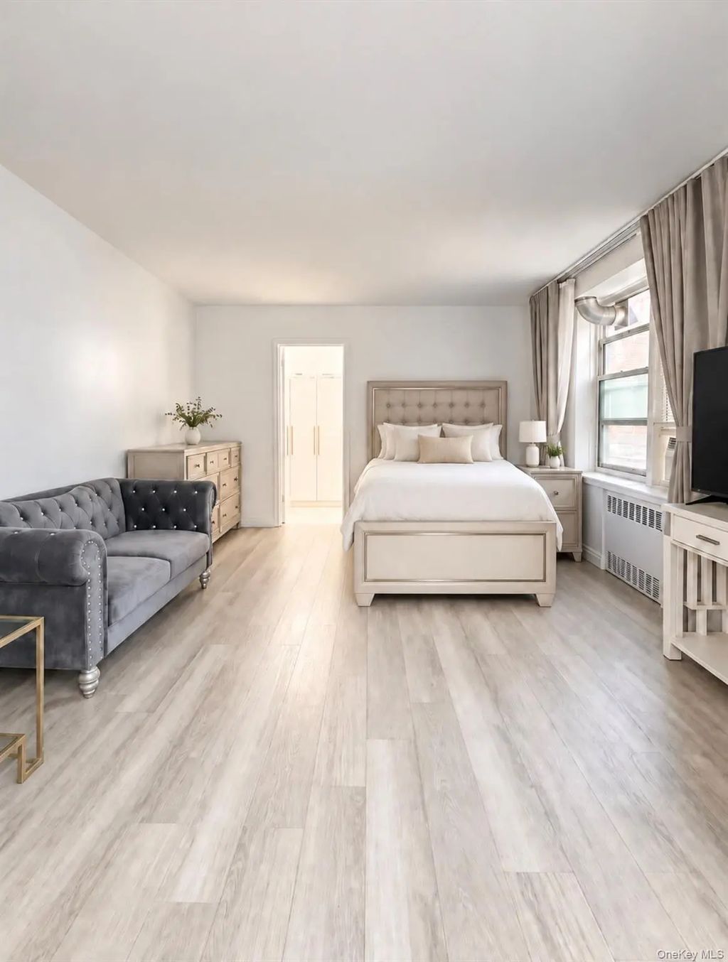 14444 41 Avenue # F, Flushing