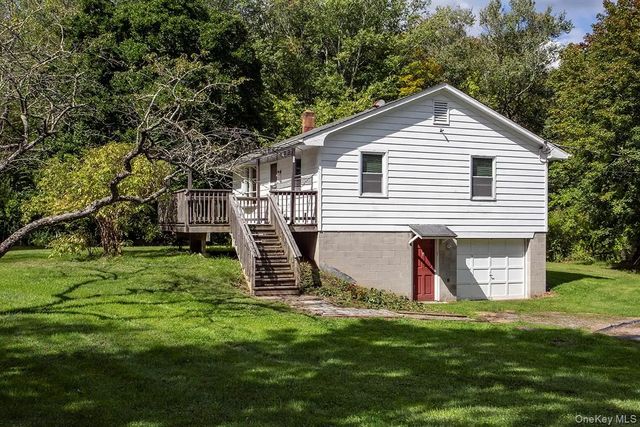 401 W Dover Road, Pawling