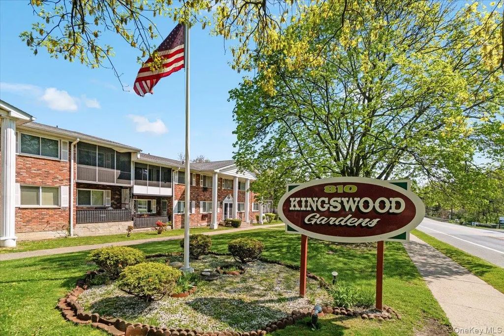 810 Blooming Grove Turnpike # 94, New Windsor