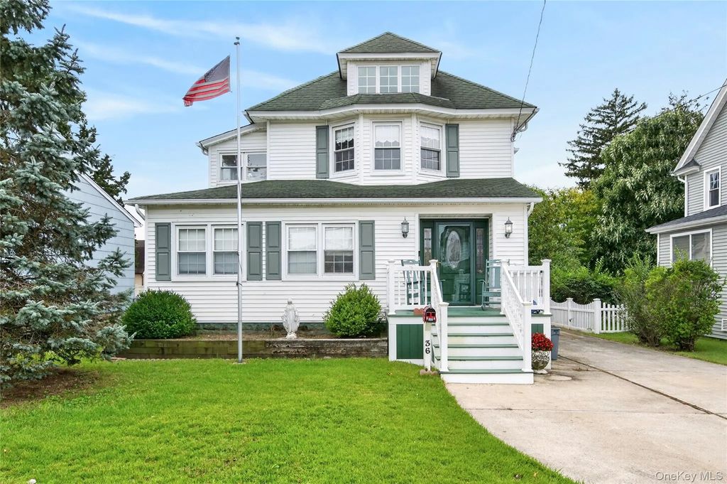 36 Union Place, Lynbrook