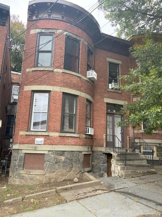 87 City Terrace, Newburgh