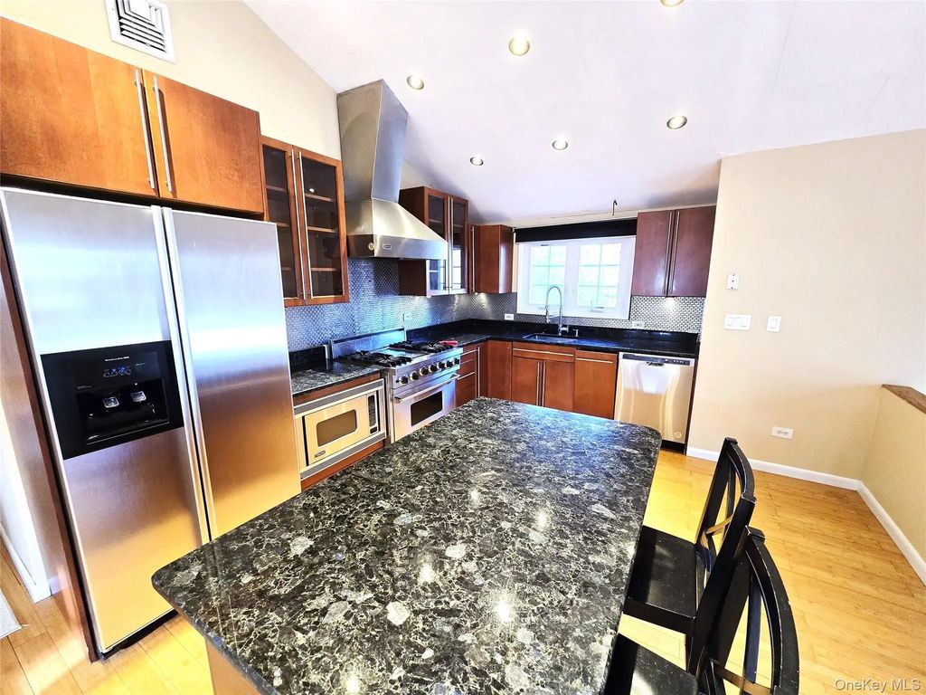 2364 Beverly Road # 2, Wantagh