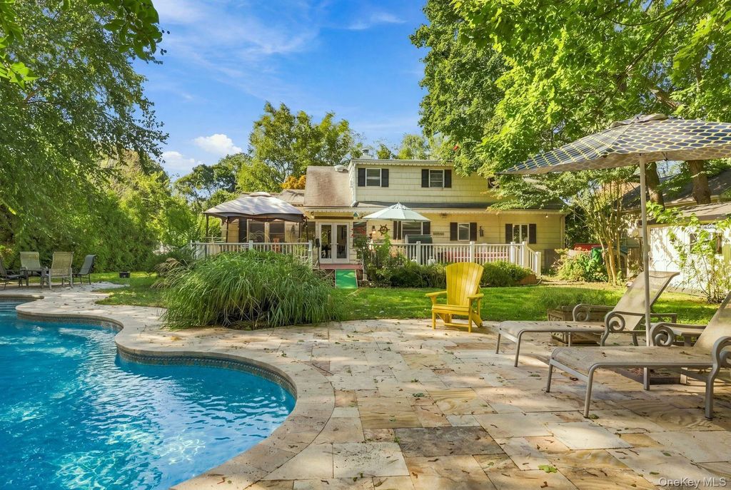 24 Avenue B, Northport