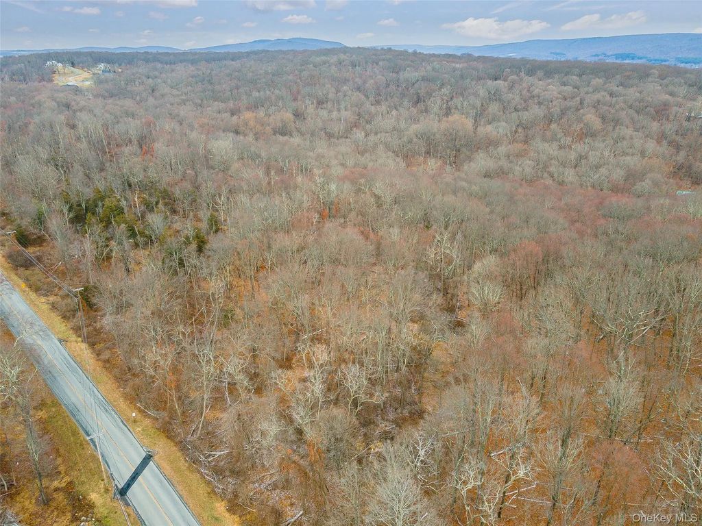 Baker Road, Hopewell Junction