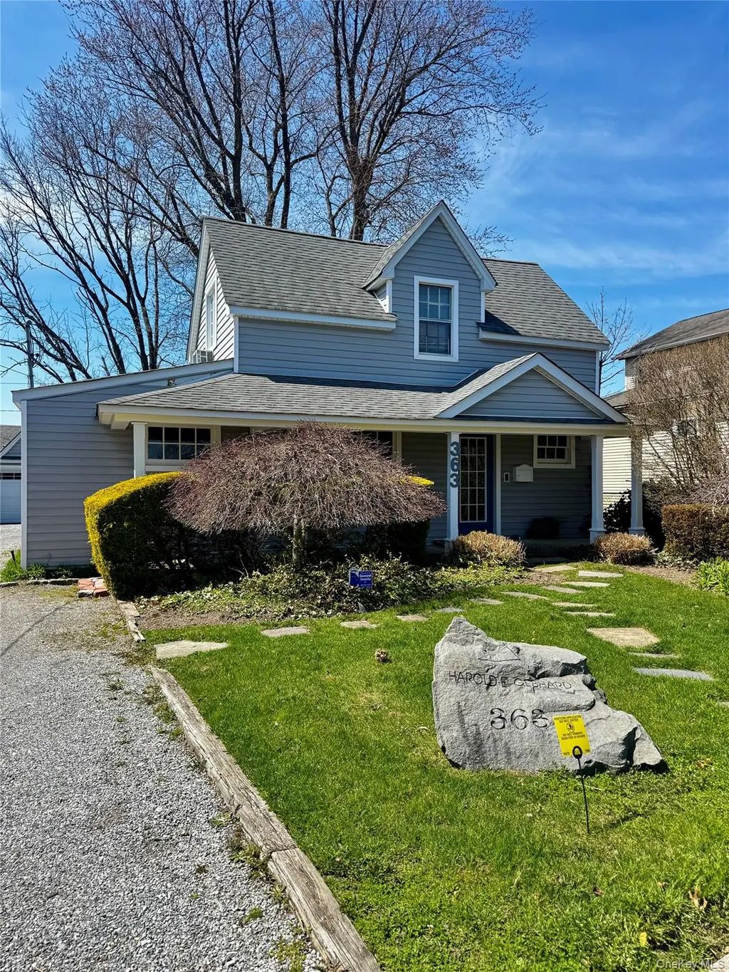 363 N Wellwood Avenue, Lindenhurst