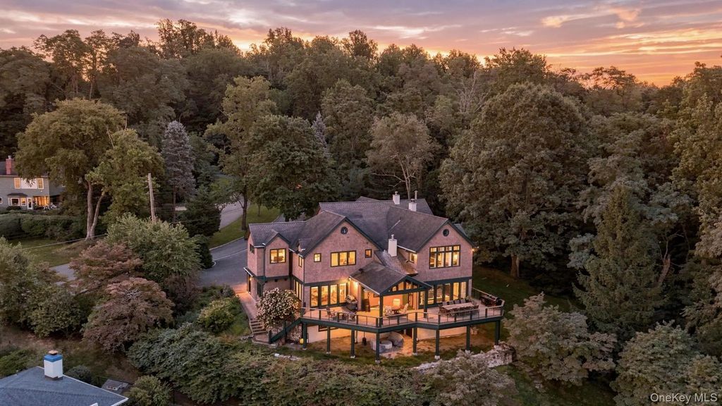 24 Country Club Lane, Briarcliff Manor