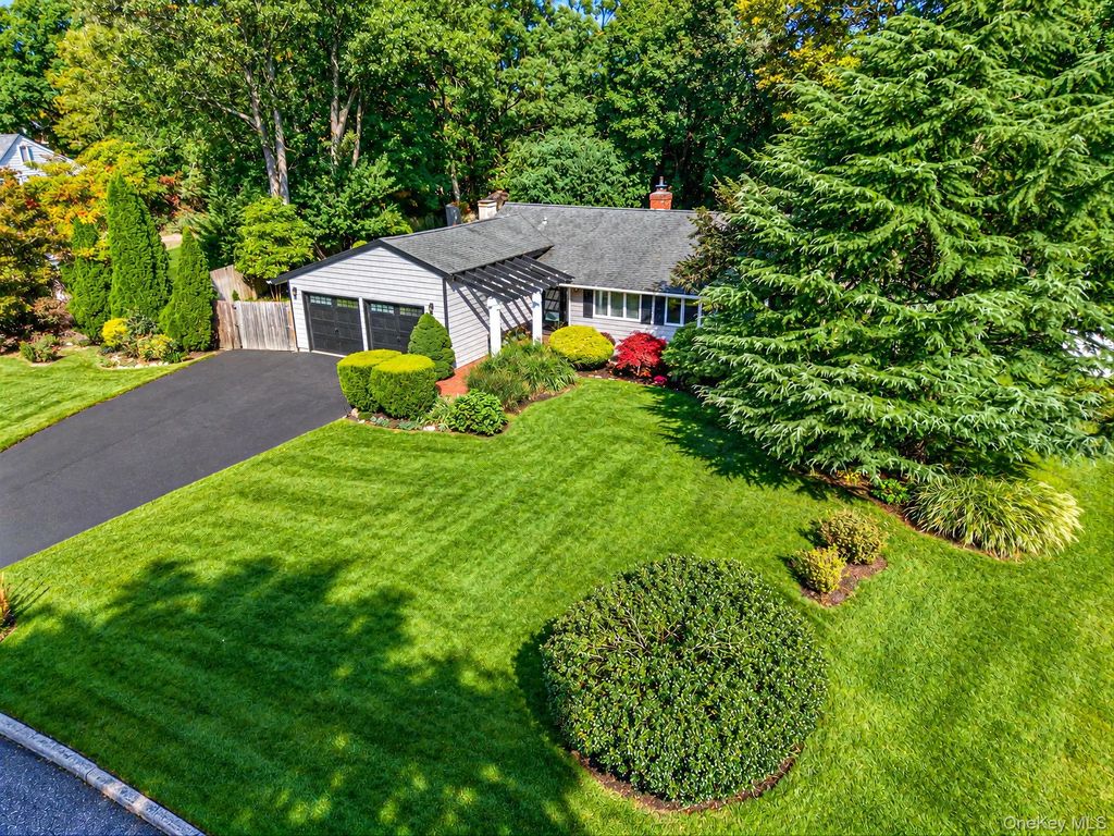 11 Folsom Lane, Coram