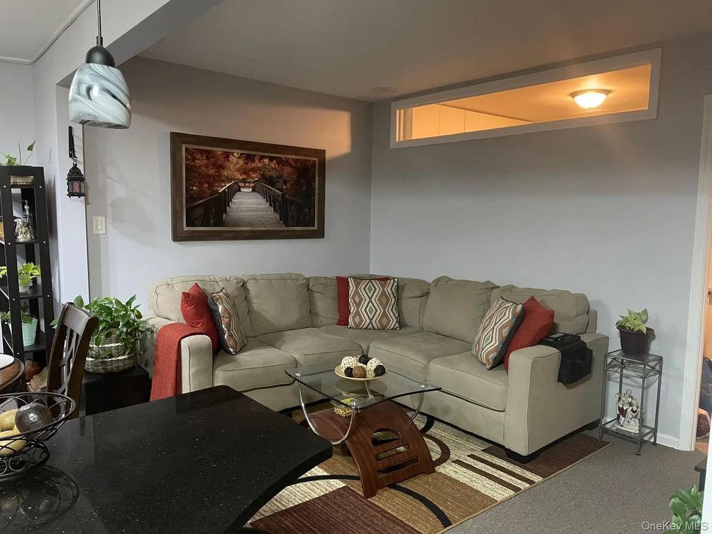144-33 79th Avenue # 3m, Kew Garden Hills