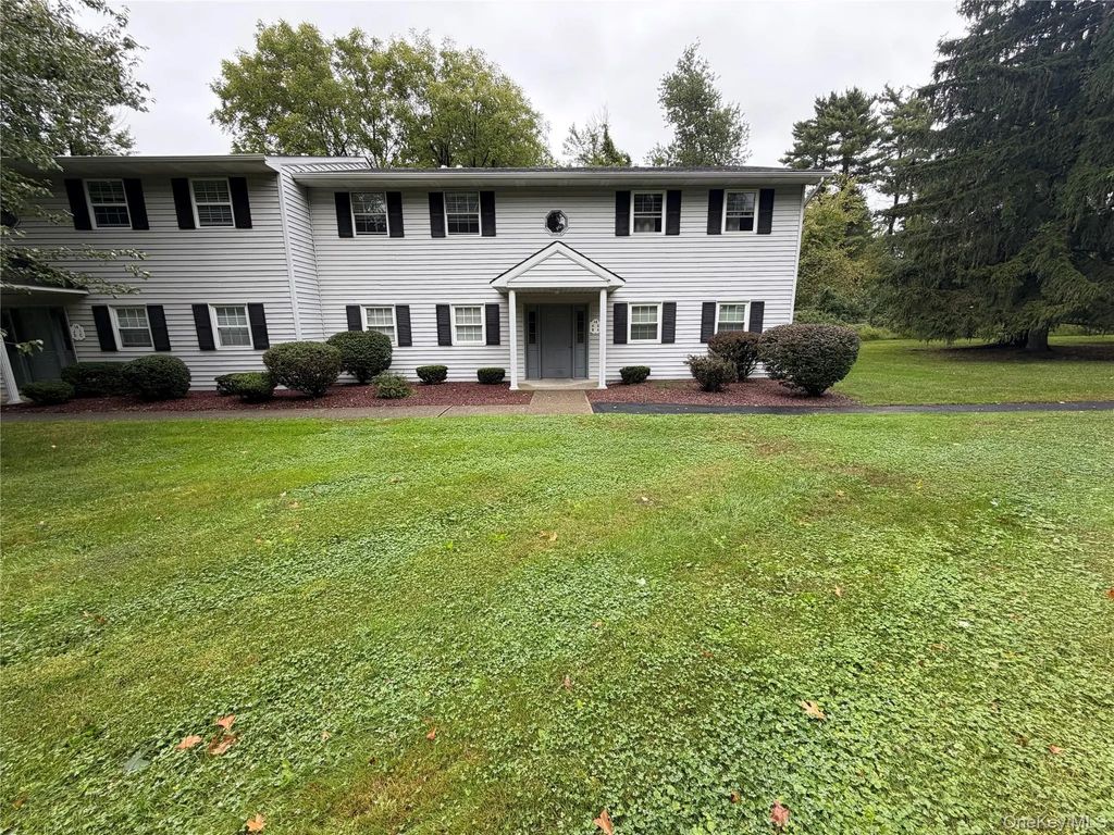 14 Fern Court # H, Fishkill