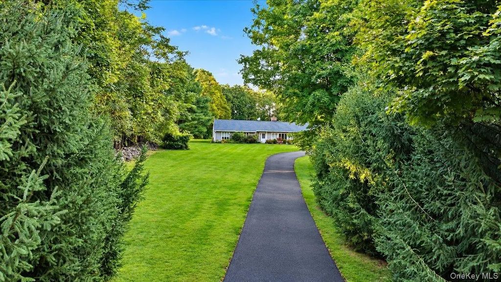 1762 Strawberry Road, Mohegan Lake