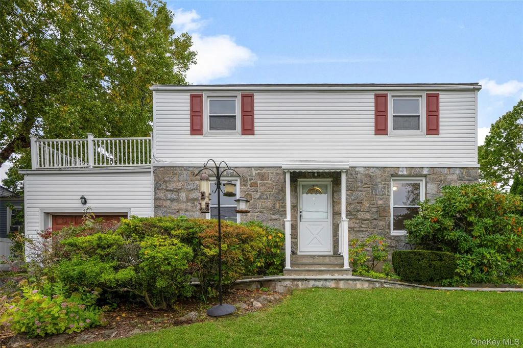 47 Whitman Road, Yonkers