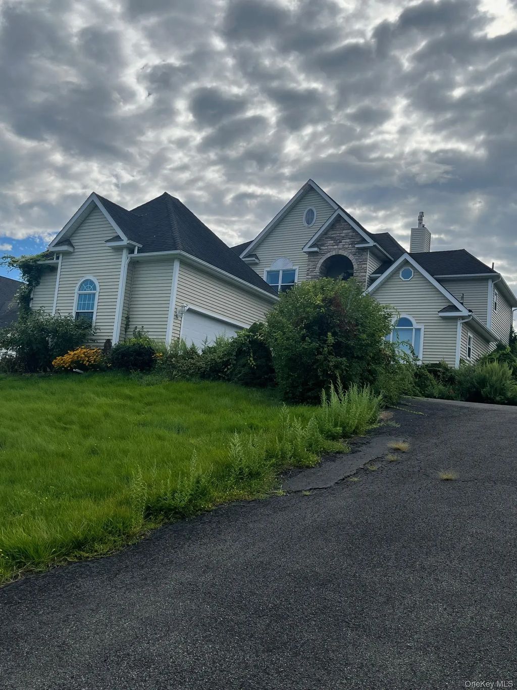 67 Latham Circle, Saugerties