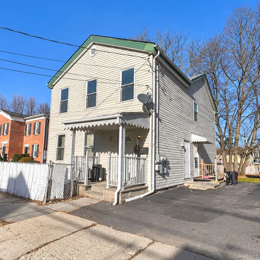 92 Ball Street, Port Jervis
