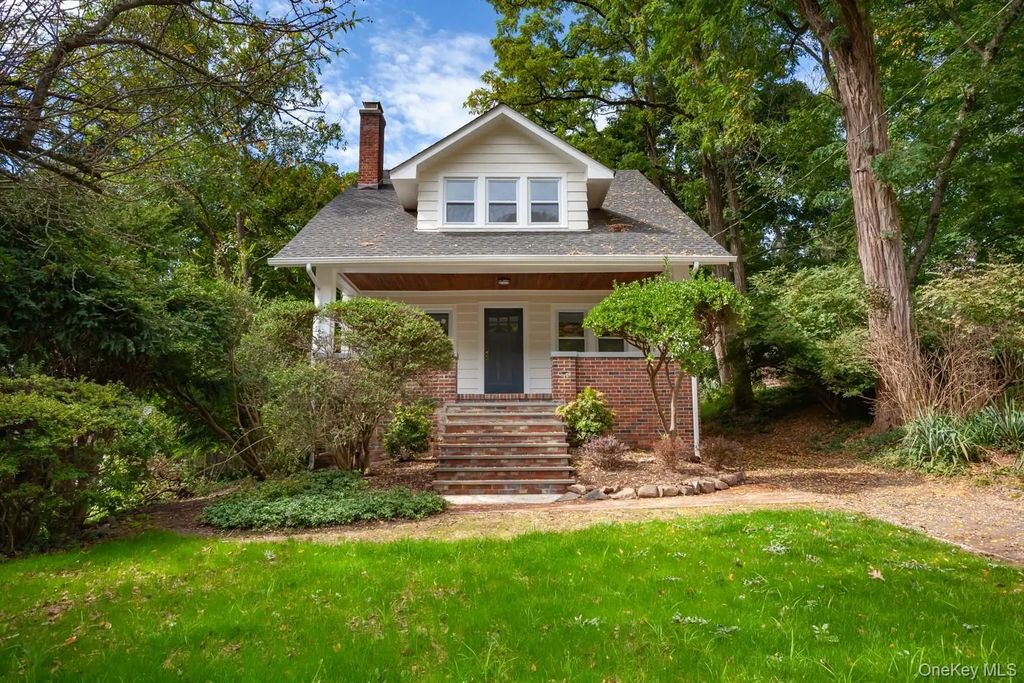 616 Union Avenue, Peekskill