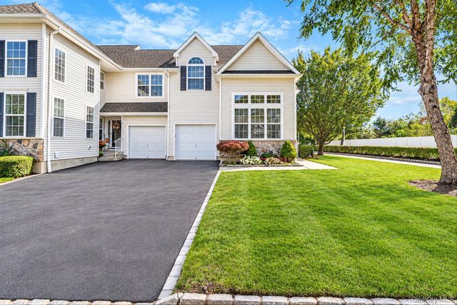 Photo of Listing #1057980