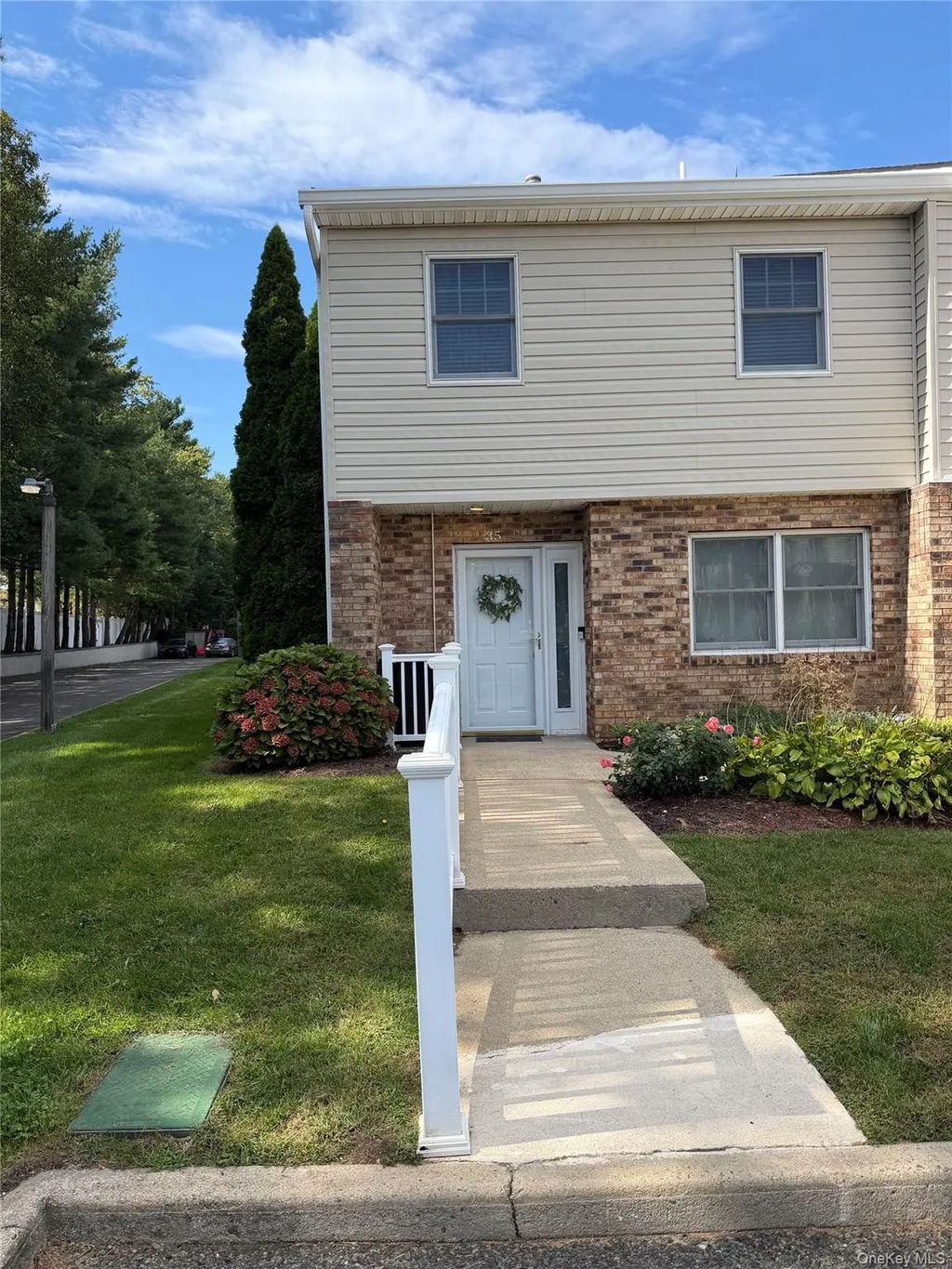 1601 Johnson Avenue # 35, Elmont