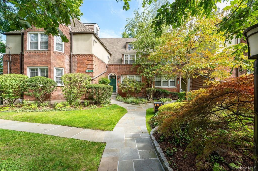 52 Underhill Road # #ml, Scarsdale