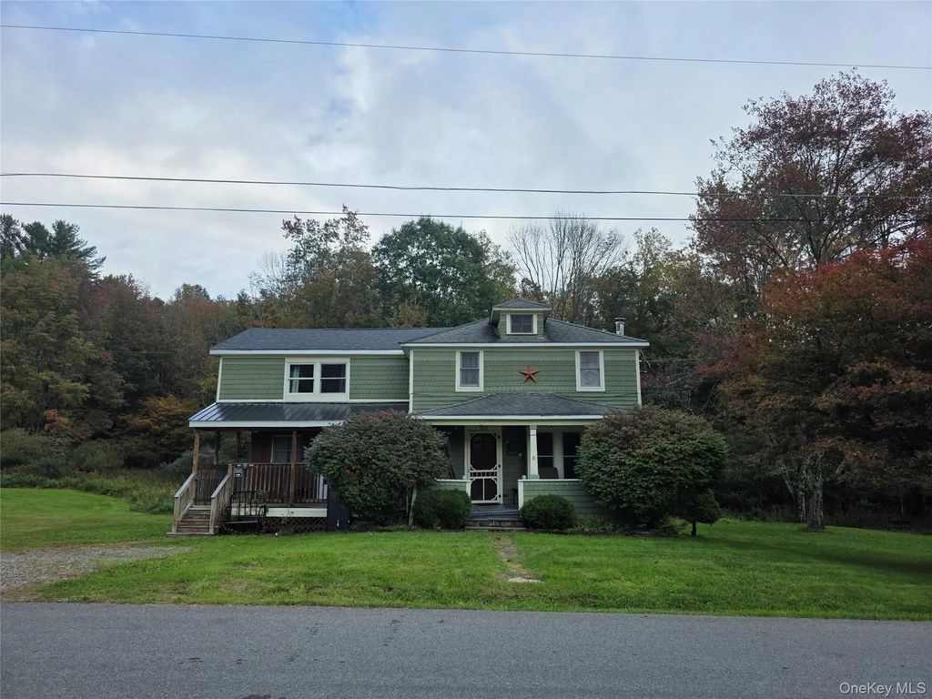 140 Midway Road, Livingston Manor