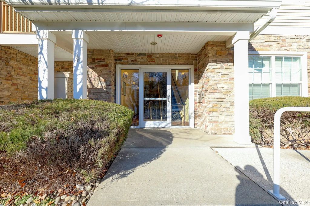 937 Tower Ridge Circle, Middletown