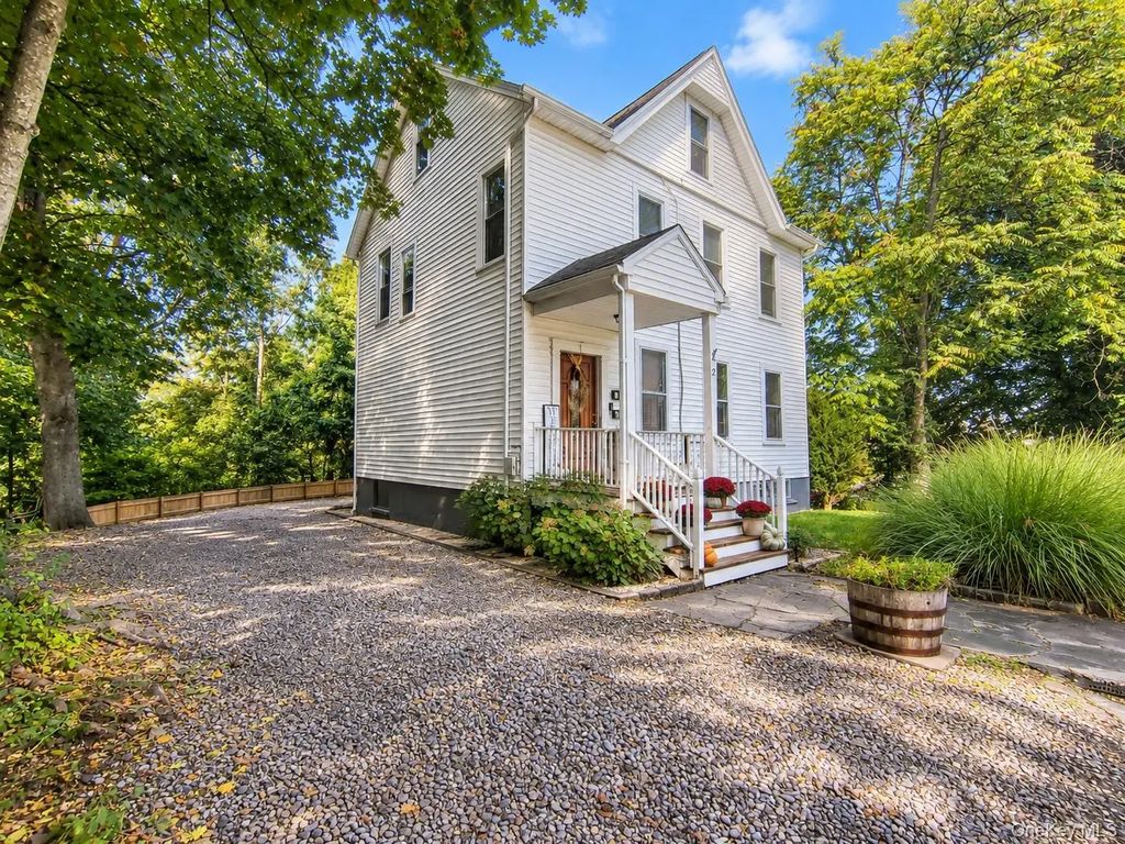 2 Linwood Avenue, Poughkeepsie