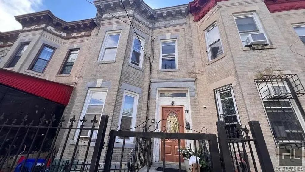 9746 Drew Street, Ozone Park
