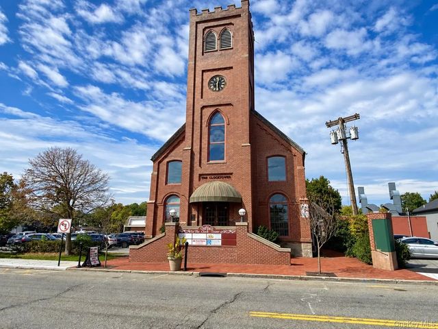 65 Main Street # Suite 303, Warwick