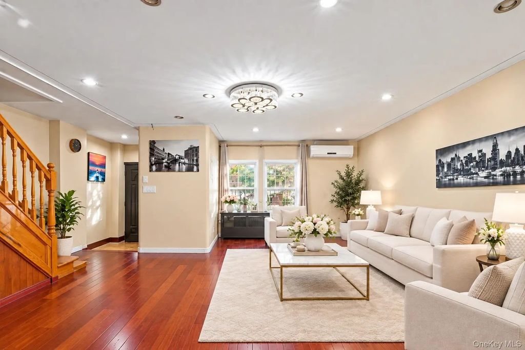 4826 63rd Street, Woodside