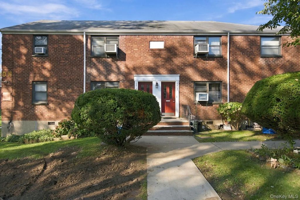 199-27 22 Ave # 1-255, Whitestone