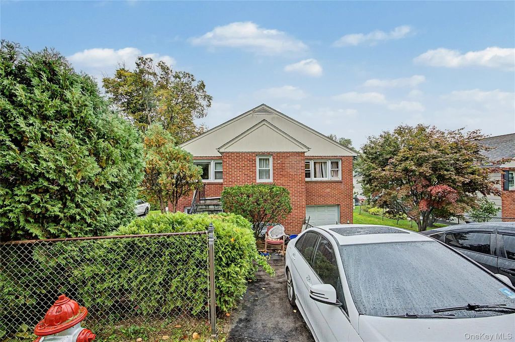 7 Cabot Avenue, White Plains