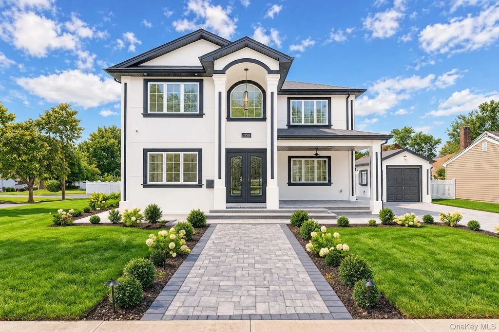 1550 Debra Place, Valley Stream