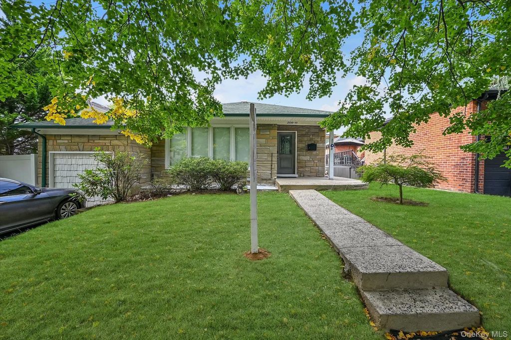 20911 85th Avenue, Hollis Hills