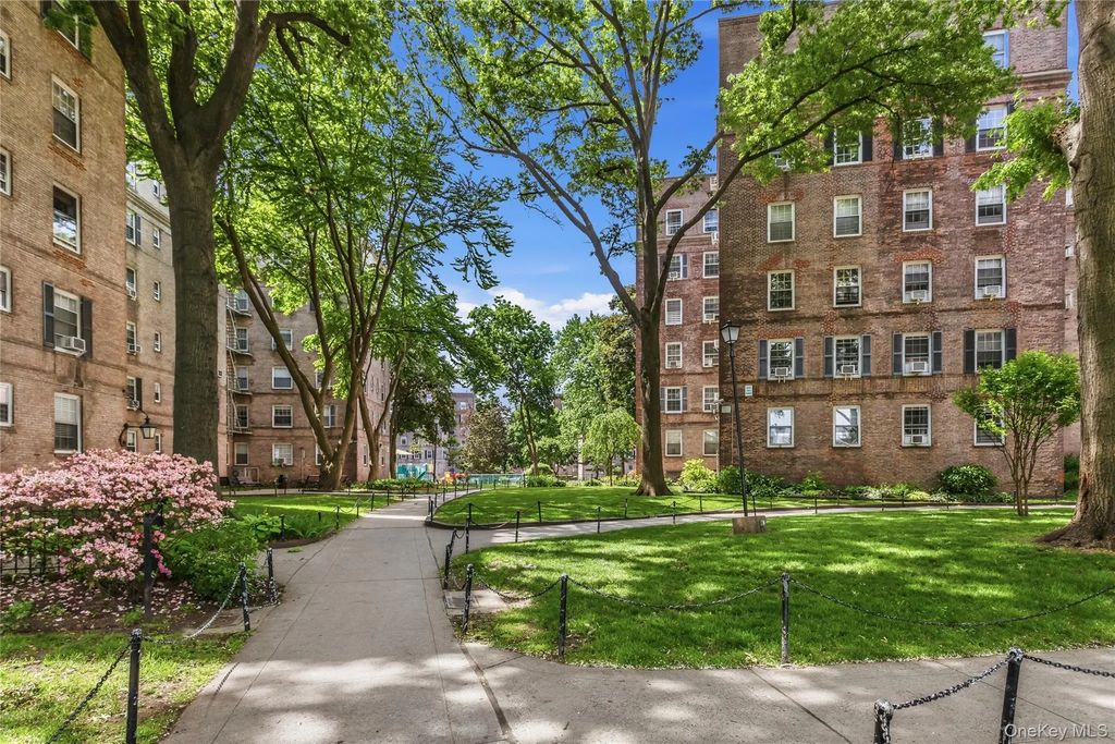 30-81 54 Street # #3, Woodside