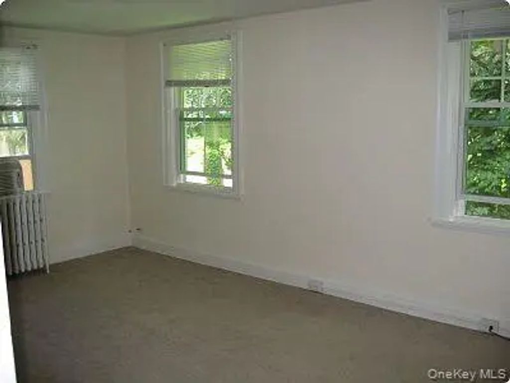 26 Hatch Terrace # 2, Dobbs Ferry