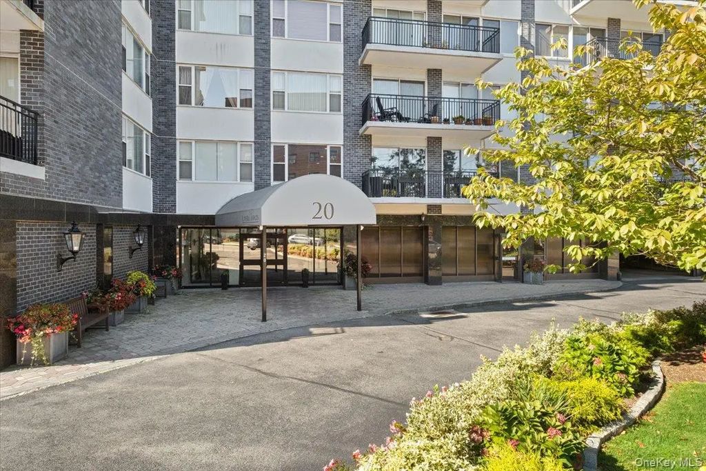 20 Old Mamaroneck Road # 3l, White Plains