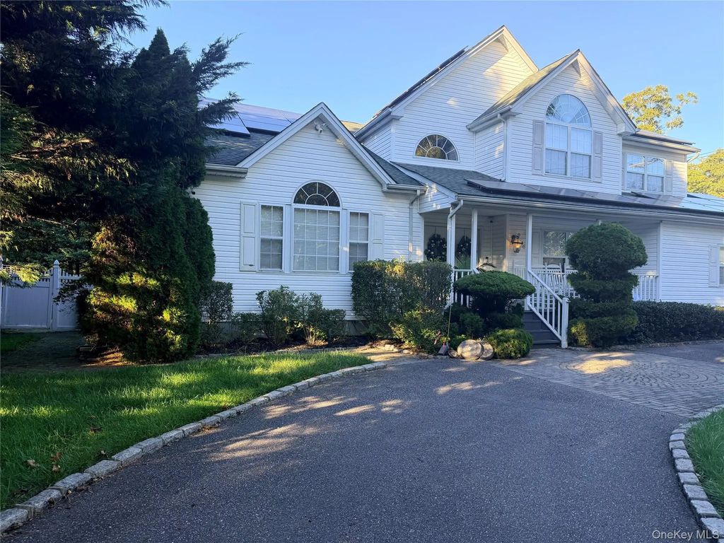 47 Stratler Drive, Shirley