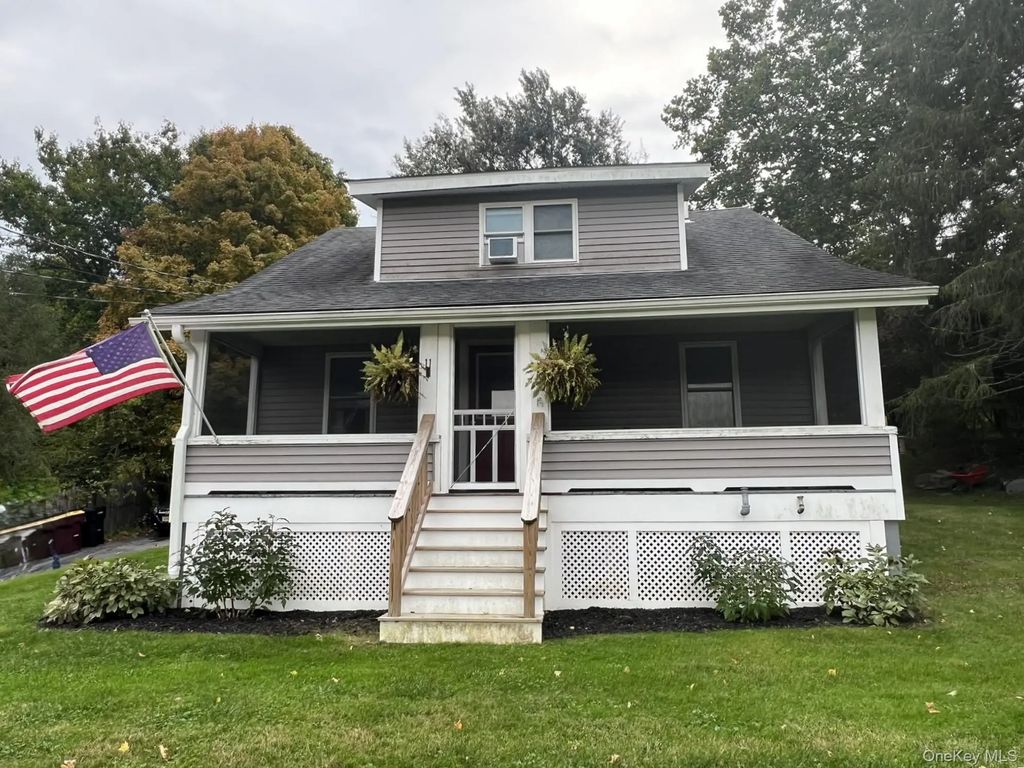 11 Amity Road, Warwick