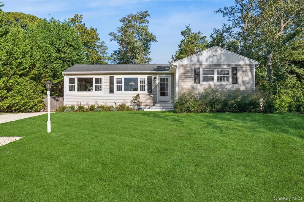 34 Westwood Drive, Sag Harbor