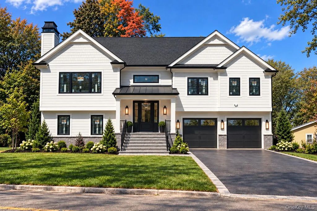 36 Old Schoolhouse Road, New City