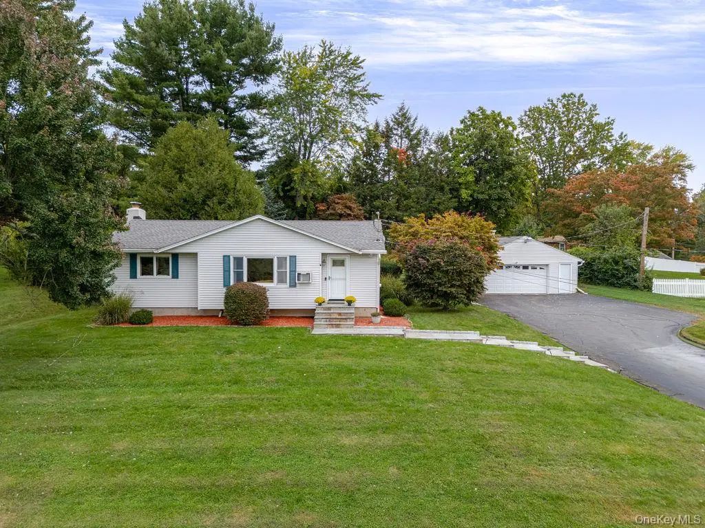 50 Horsepound Road, Carmel