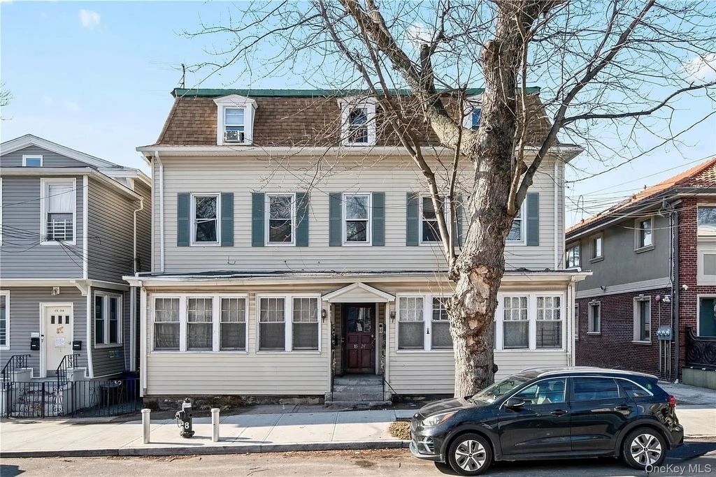 1524 124th Street, College Point