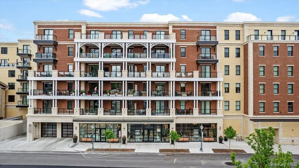 19 Washington Street # 565, Call Listing Agent