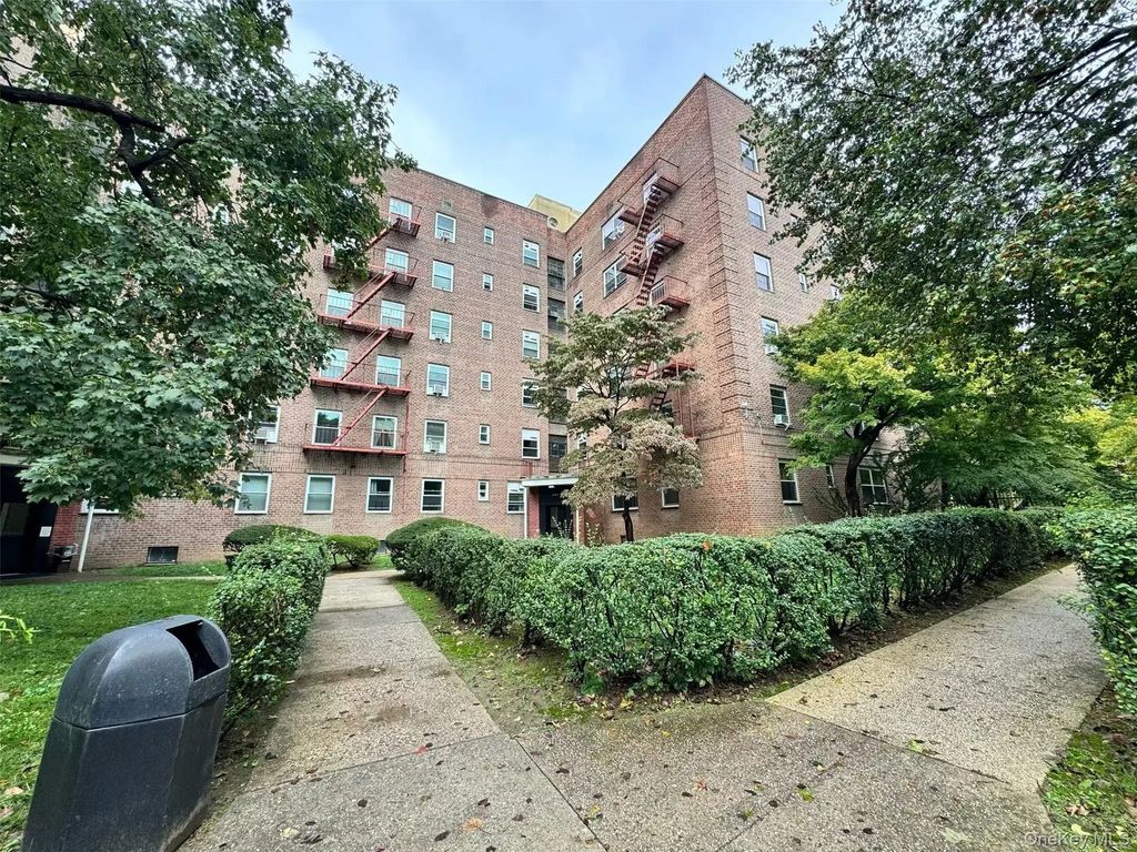 147-37 38 Avenue # 16c, Flushing