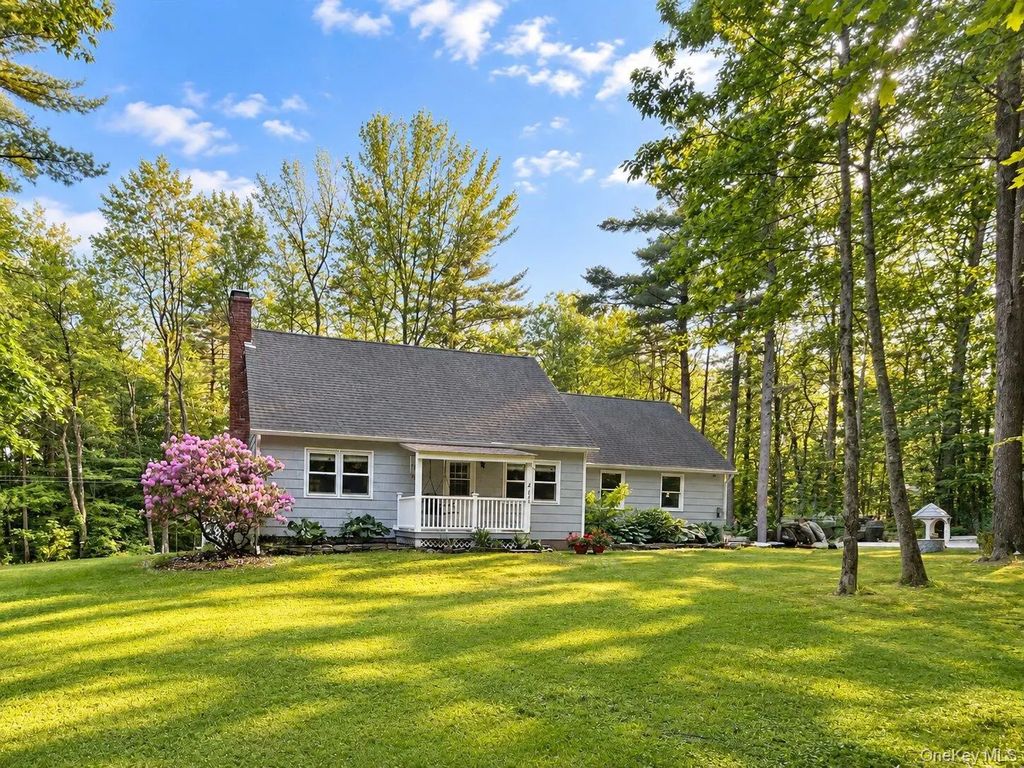 230 Middle Road, Austerlitz